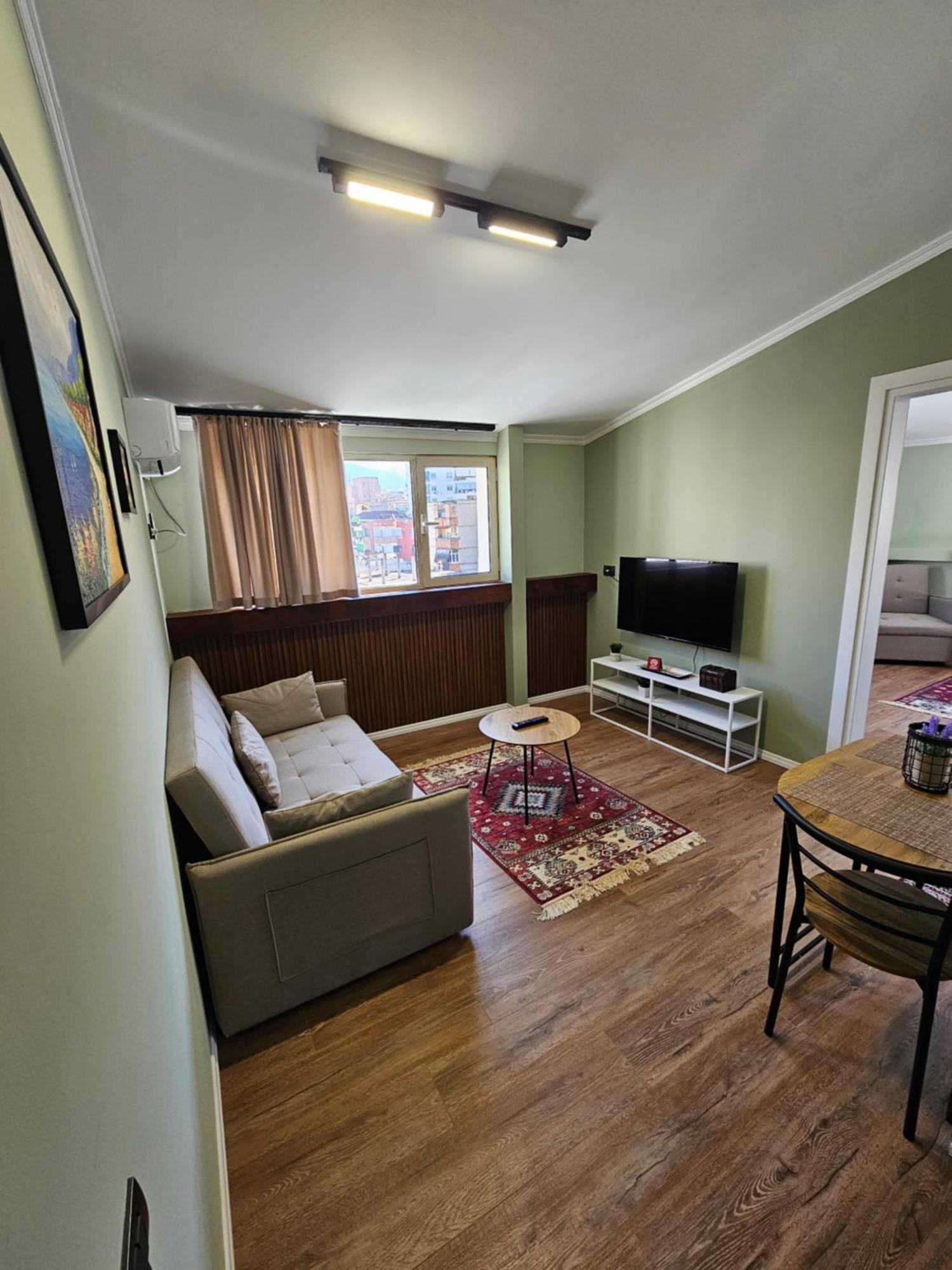 Vila Tafa Apartments ติรานา ภายนอก รูปภาพ