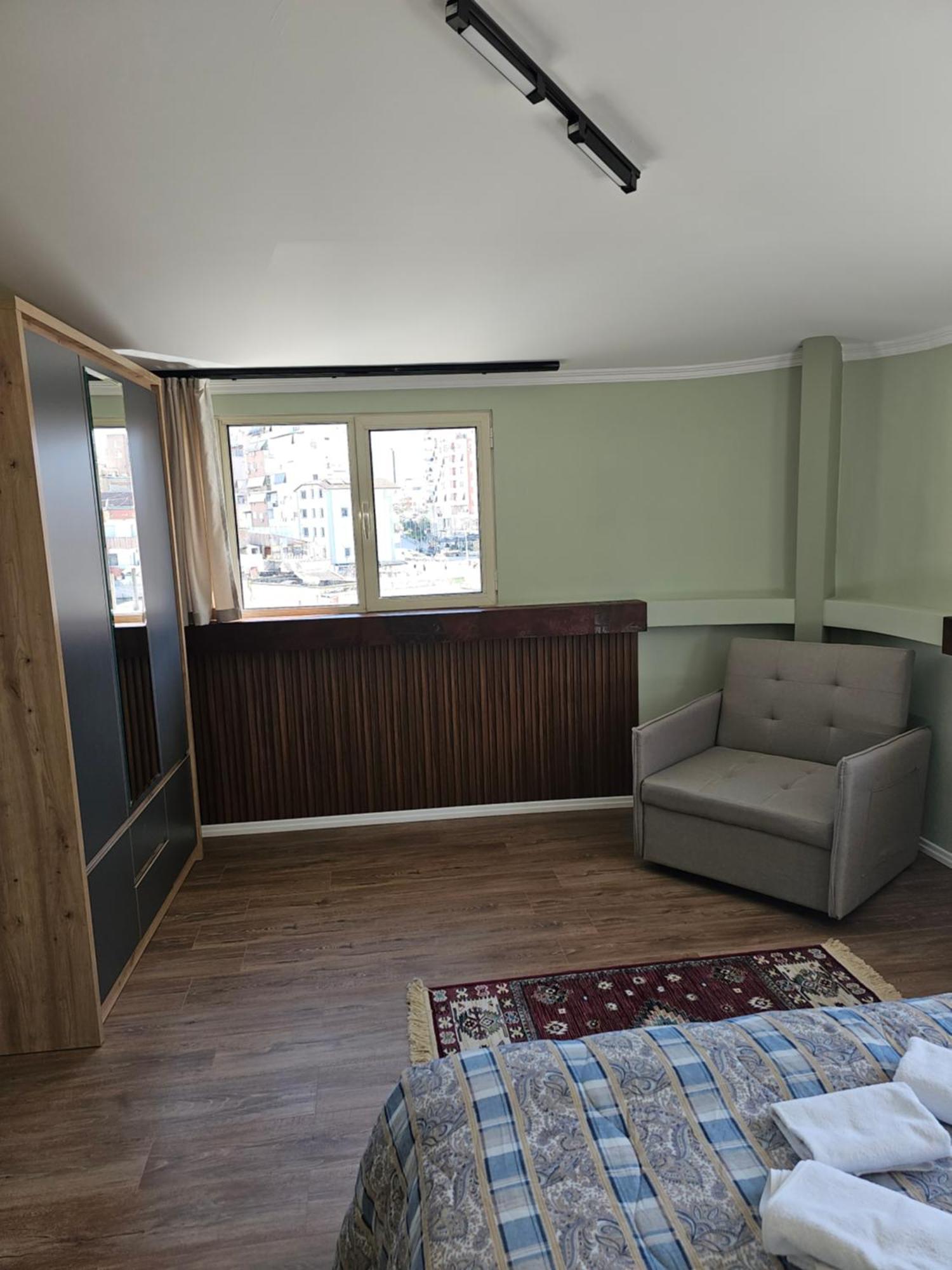 Vila Tafa Apartments ติรานา ภายนอก รูปภาพ